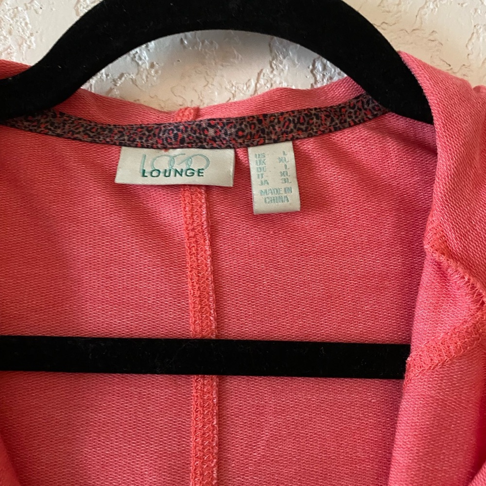 LOGO Lounge Women's Pink Hooded Zip Up Sweater Size L - Picture 3 of 3